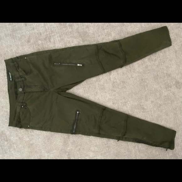 Blank NYC olive green zipper jeans, size 26 - Picture 2 of 3